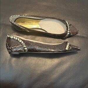 Michael Kors Brown Leather Ballet Flat Sz 6M